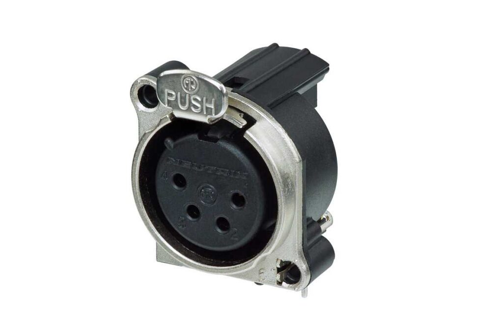 CONECTOR CHASIS 4 POLOS HEMBRA
