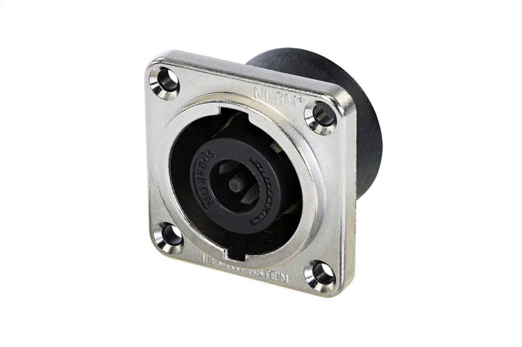 CONECTOR SPEAKON CHASIS 8POLOS